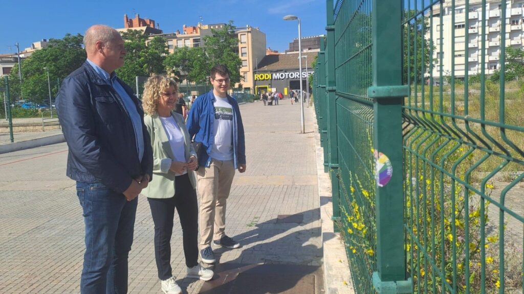 Junts per Tortosa denuncia que el segon aparcament de Renfe no estarà llest per Nadal