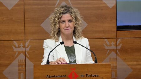Junts per Tortosa obliga el govern a retirar una proposta de finançament a tipus variable per als comptadors d’Aigües de Tortosa