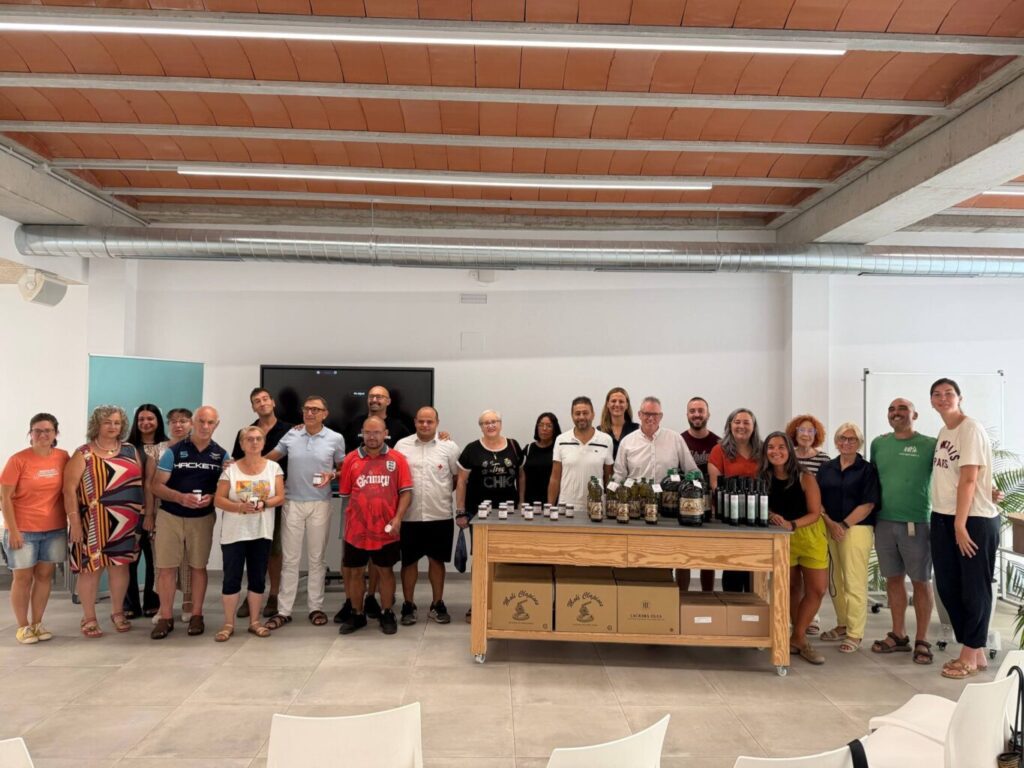 Amposta aprofita 1.355 quilos de fruits dels arbres urbans durant la primera temporada d’«Espigola i Alimenta»