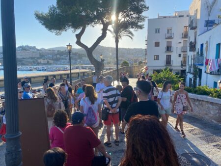 Peníscola programa visites guiades gratuïtes tots els dies de l’estiu