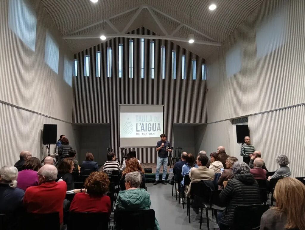 Tortosa impulsa un model de gestió pública de l’aigua amb la creació de la Taula de l’Aigua