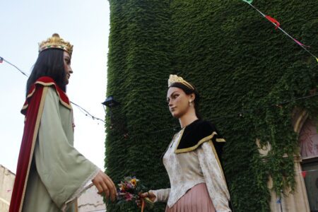 Roquetes porta la seva cultura a França en el primer intercanvi oficial amb Saint Marcel sur Aude