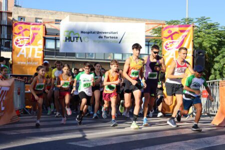 500 participants en la cursa i marxa solidària de l’HUTVC, 50 anys bategant per tu