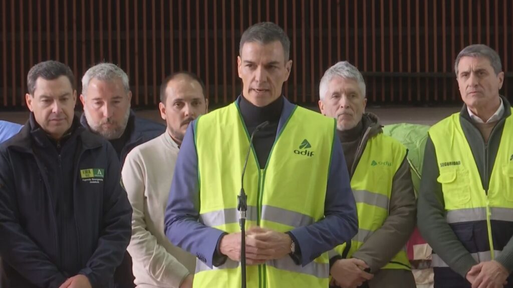 Tragèdia ferroviària a Adamuz: el Govern decreta tres dies de dol oficial per les 39 víctimes mortals