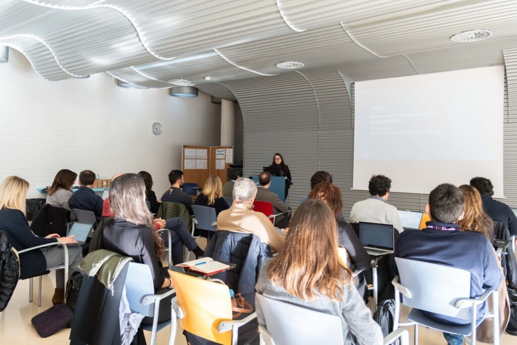 Cemex i la Fundació Universitat Rovira i Virgili s’alien per a impulsar la formació en descarbonització industrial