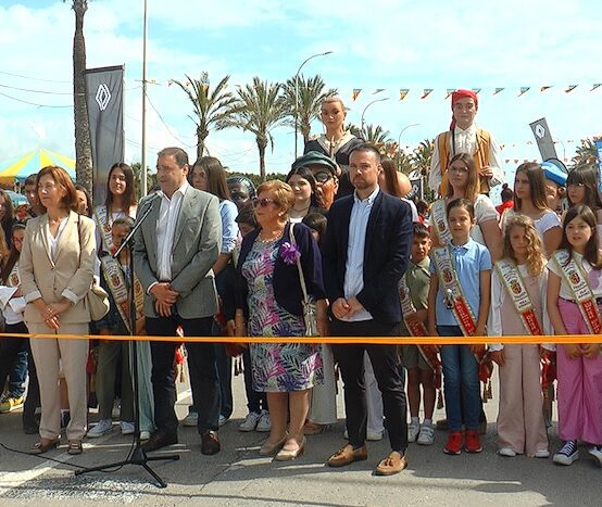 Agromoció Vinaròs atreu centenars de veïns i promociona l’automoció, l’artesania i el treball al camp