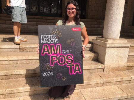 Amposta presenta el cartell de les Festes Majors d’agost, protagonitzat per l’eclipsi solar del 12 d’agost