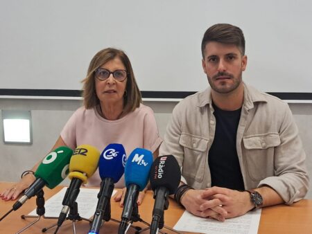 Imma Calvet i Carlos Delshorts es desvinculen de Benigazlum i passen a ser regidors no adscrits a l’Ajuntament de Benicarló