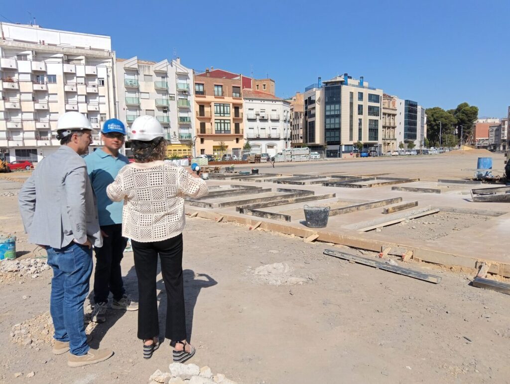 Tortosa millora el projecte del nou aparcament d’Adif i s’integrarà la nova zona verda a la trama urbana