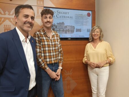 Tortosa estrena Lo Secret de la Catedral, un ‘escape room’ a l’aire lliure per descobrir el patrimoni amb el mòbil
