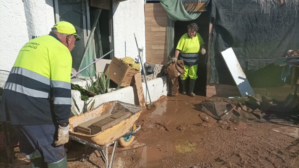 La Diputació de Tarragona reforça les tasques de neteja i arranjament a l’Ebre amb els Plans d’Ocupació Comarcal