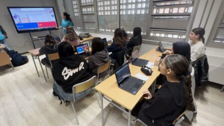 La campanya «La mar comença aquí» arriba als centres educatius del Delta de l’Ebre