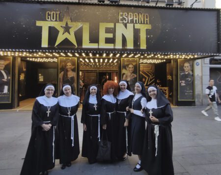 El repartiment de «Sister Act», va estar representant «La Farsa Companyia» de Benicarló a la desena edició de Got Talent