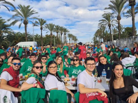 Vinaròs celebra el Paellafest 2025 amb gran participació i presenta el cartell del Carnaval 2026